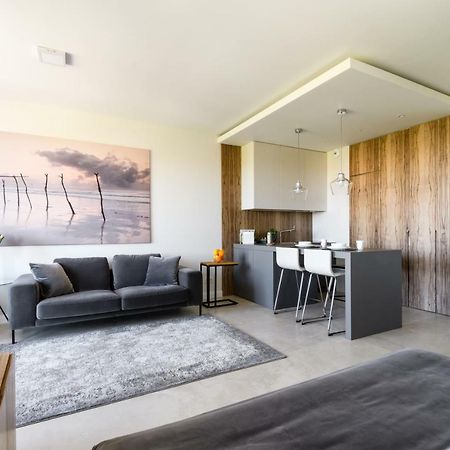 Luxlux Apartments Afara Varsavia Esterno foto